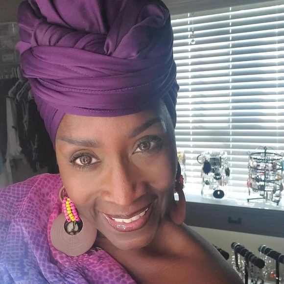 Meet your Posher, Kristi - Picture 6 of 16